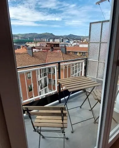 Alojamiento Moderno Y Sofisticado Con Vistas A La Ciudad